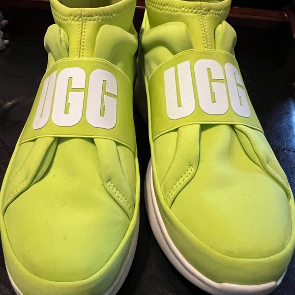 Lime Green Uggs size 9 - Picture 2 of 2